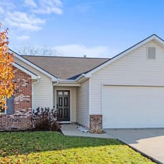 Home for 5 w/Garage and Yard