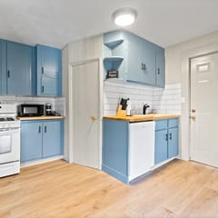1 Bdr Apt. half a mile from Parkview Field