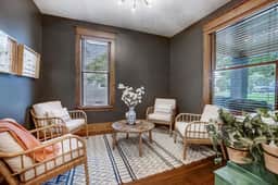Pet/Family Friendly Home for 9+ - Image 2