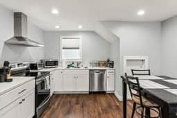 Downtown Fort Wayne, Triplex- Apt A - Image 5