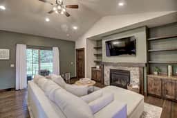 Queen Room, Shared Bath | Kalispell Home - Image 4