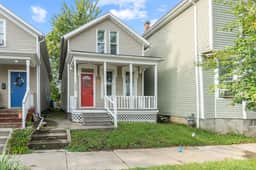 Spacious 2BR Retreat • Pet-Friendly & Cozy! - Image 2