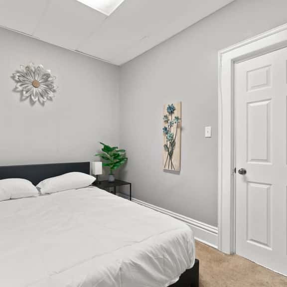 Cozy Apt 2 min from Promenade Park - Image 1
