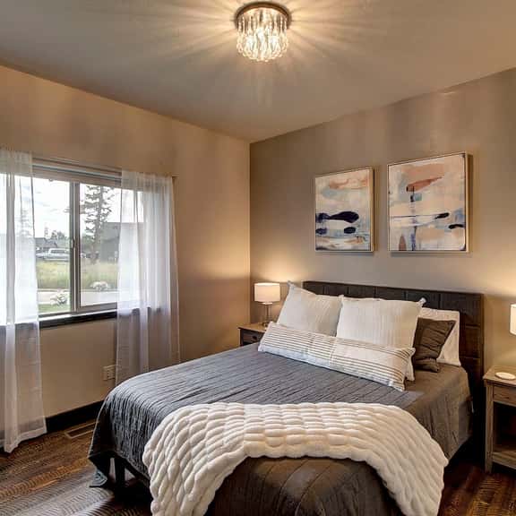 Queen Room, Shared Bath | Kalispell Home - Image 1