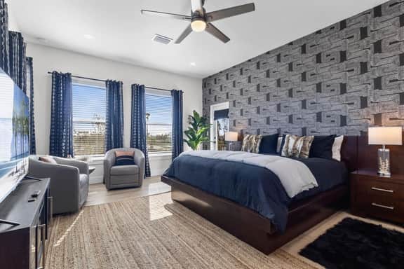 3 Blocks to Redington Beach | Sleeps 10, 6BR - Image 4